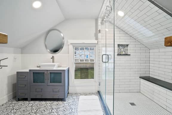 Prime Perry Pad | Pets, Patio & Peloton—All Here - Image 2