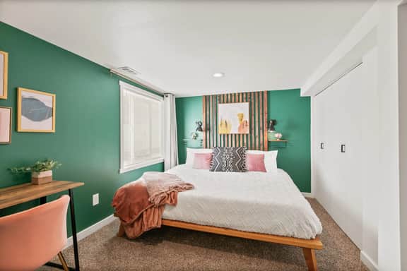 City Close, Style First | Modern Bungalow Vibes - Image 3
